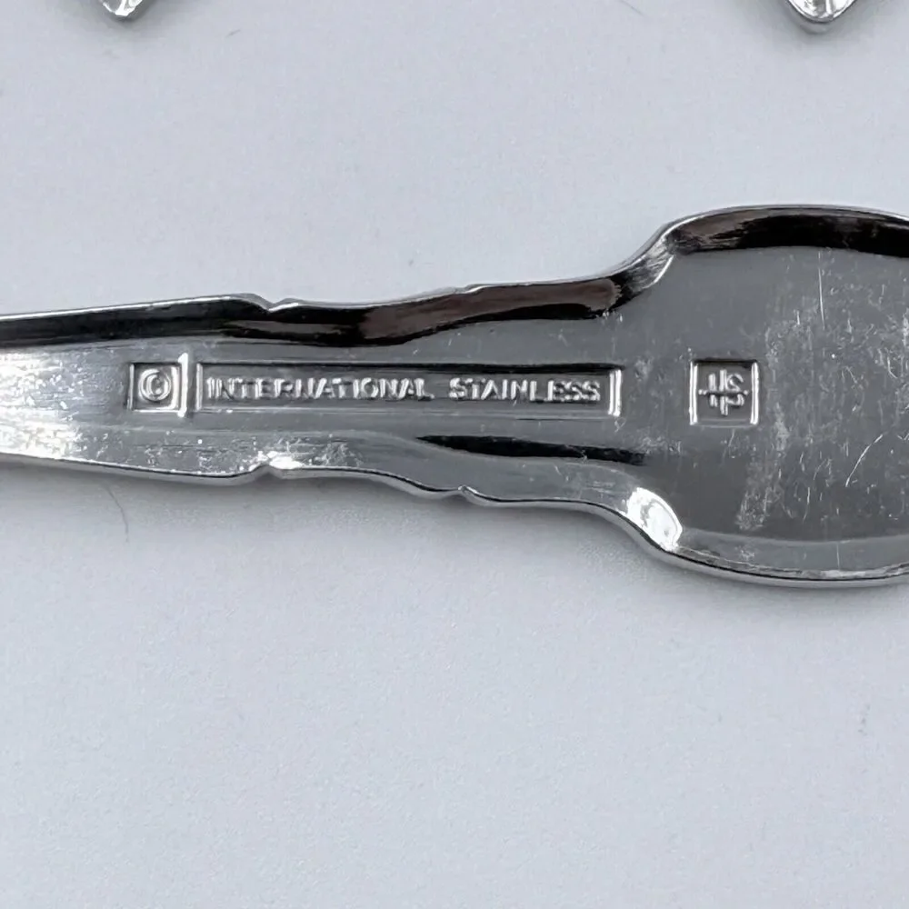 SILHOUETTE (2) Oval Soup Spoon & (1) Serving Fork Stainless IS International